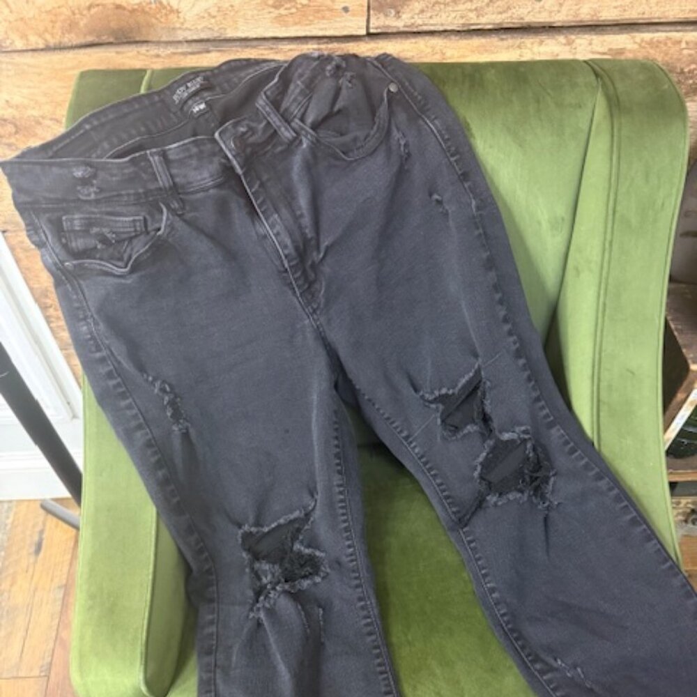 Judy Blue Distressed black jeans